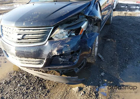 2015 Chevrolet Traverse Ls from USA, damaged, VIN 1GNKRFED7FJ228911